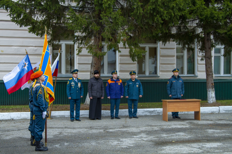 В Северске прошли праздничные мероприятия, посвященные 74-й годовщине со дня образования Специальной пожарной охраны России (9 октября 2021)