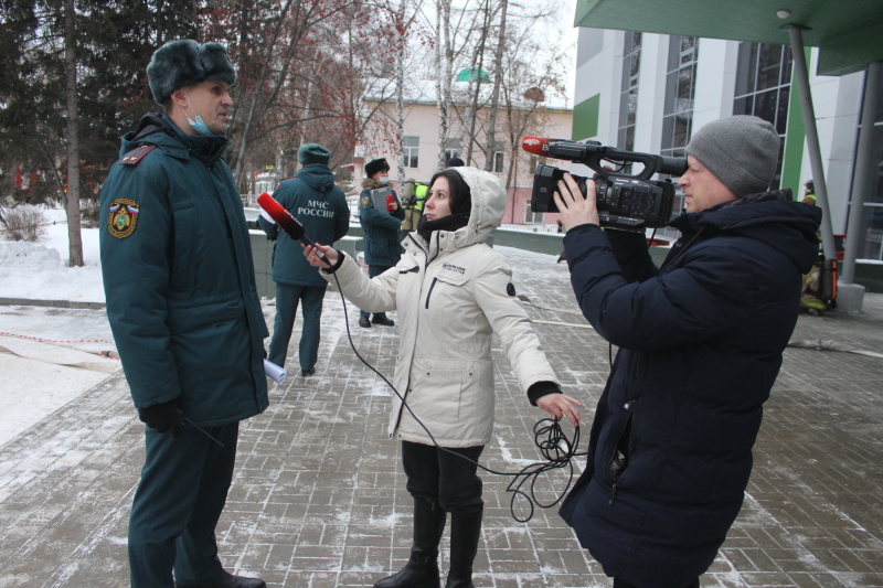 Пожарно-тактическое учение в научно-технической библиотеке Томского политехнического университета (20 января 2022 года)