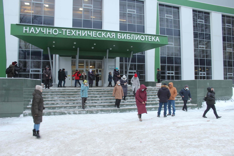 Пожарно-тактическое учение в научно-технической библиотеке Томского политехнического университета (20 января 2022 года)